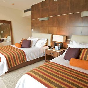 Krystal Urban Cancun & Beach Club